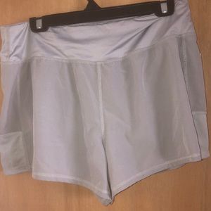 NWT Zelos shorts (40)